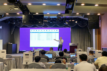 HDL Held the 24th International Technical Training